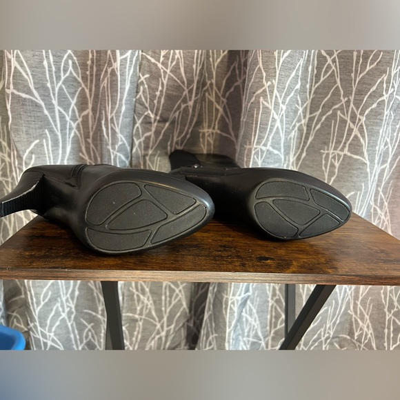 Alfani Women’s Knee High Boots size 9 - Picture 8 of 8